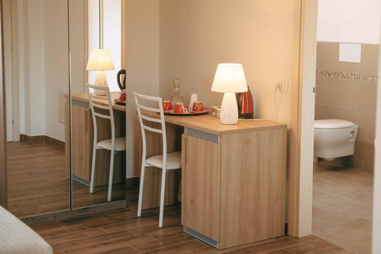 פואניאגו Affitta Camere La Fenice Di Folli Lorella מראה חיצוני תמונה