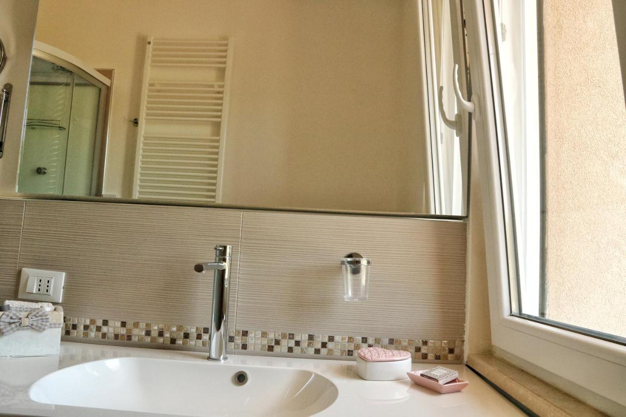 פואניאגו Affitta Camere La Fenice Di Folli Lorella מראה חיצוני תמונה