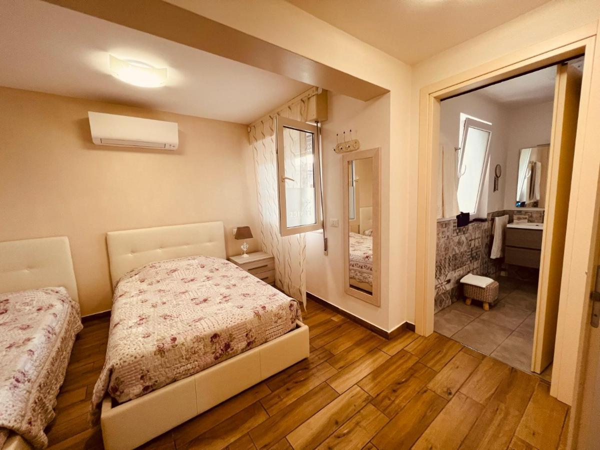 פואניאגו Affitta Camere La Fenice Di Folli Lorella מראה חיצוני תמונה